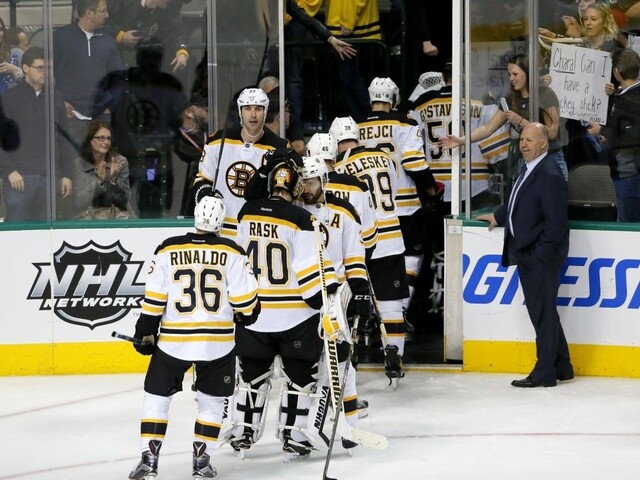 Boston sedemkrát skóroval, Chára dvakrát asistoval