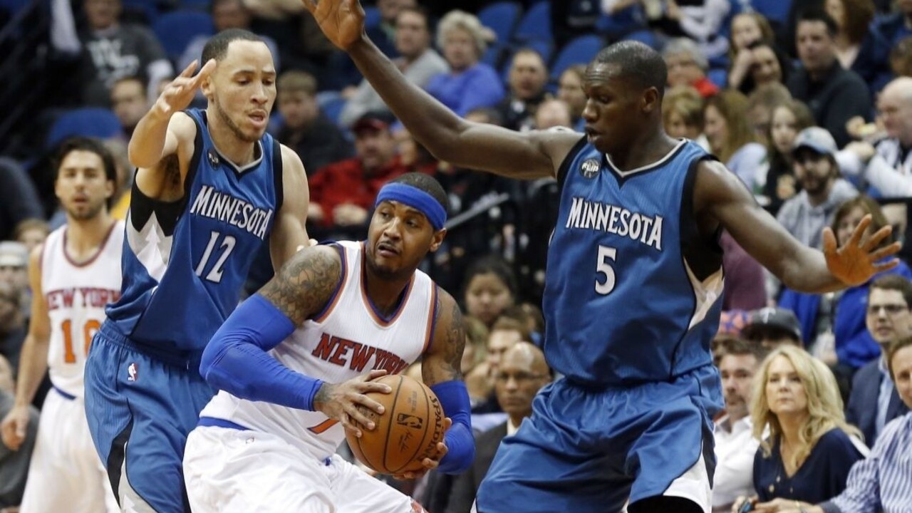 Golden State zdolalo Clippers, Anthony tridsiatym hráčom s 22-tisíc bodmi