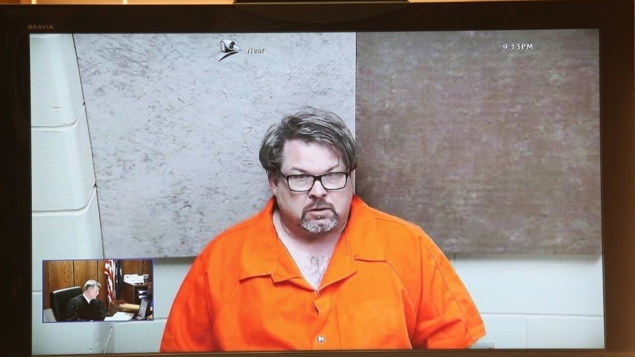 Vodič taxislužby vraj medzi vraždami v Michigane vozil klientov