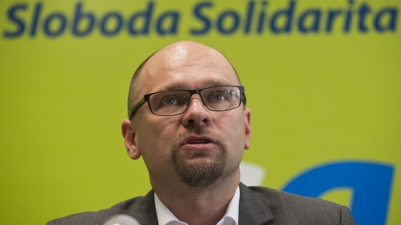 SaS ponúka pomoc dlžníkom nebankoviek, nad ktorými visia exekúcie