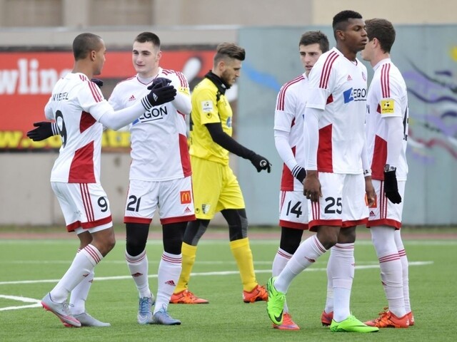 Šlágrom úvodného kola futbalovej ligy bude zápas Slovana v Trenčíne