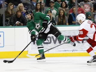 Tatar asistoval pri výhre Detroitu v Dallase