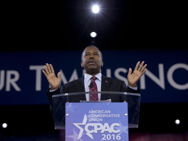 Boj o prezidentskú nomináciu vzdal ďalší republikán, neurochirurg Ben Carson