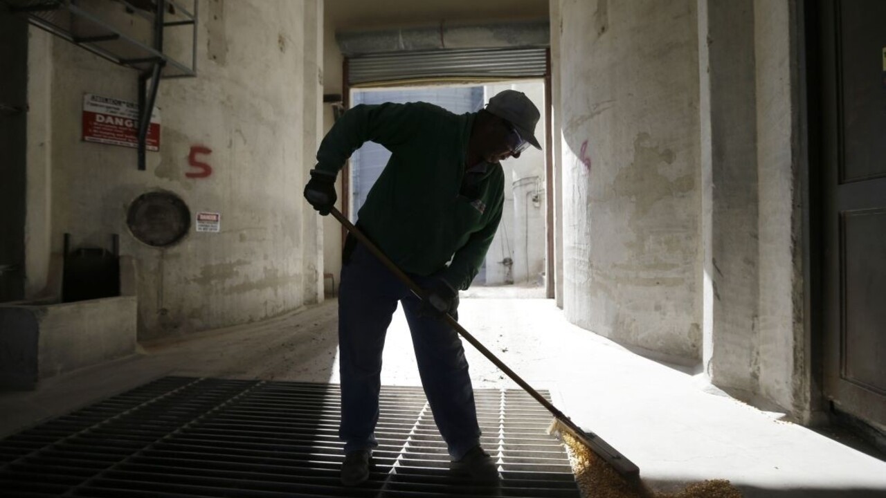 V Číne odpojili výťah, po mesiaci v ňom našli mŕtvolu