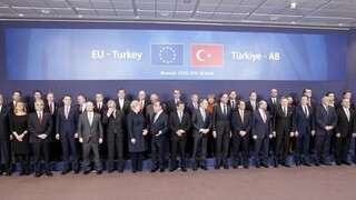 Únia zrejme ustúpi Turecku a zdvojnásobí krajine finančnú pomoc