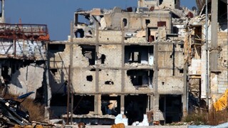 V Sýrii naďalej zomierajú civilisti, mierové rokovania sa opäť posúvajú