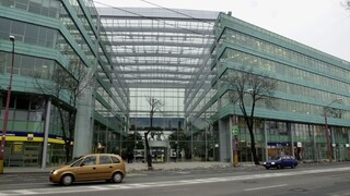 Zbúrajú bratislavské biznis centrum? Budove Apolla hrozí zrútenie