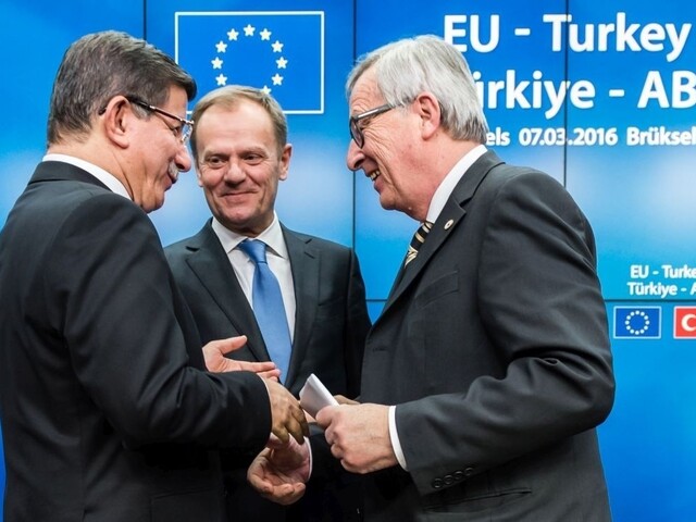Turecko vydiera Úniu desiatkami požiadaviek, tvrdia europoslanci
