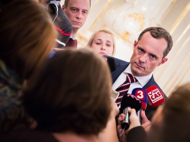 Procházka priznal stretnutie so Smerom. S Ficom vraj nerokoval