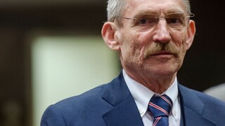 Maďarsko sa obáva masových nepokojov, vyhlásilo krízový stav