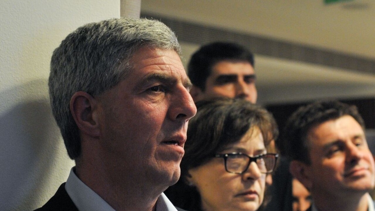 Most podmieňuje vstup do vlády uplatňovaním liberálnych princípov