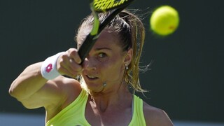 Rybáriková mieri v Indian Wells do štvrťfinále, Vinciová skrečovala