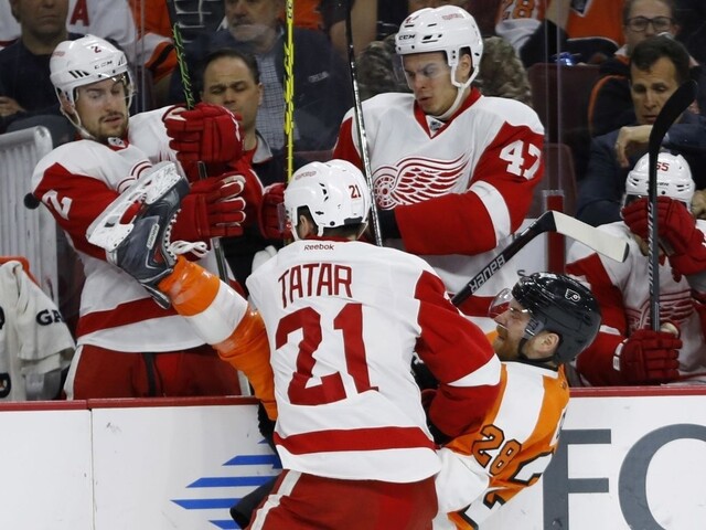 Dvojbodový Tatar Detroitu nestačil, Washington do play off