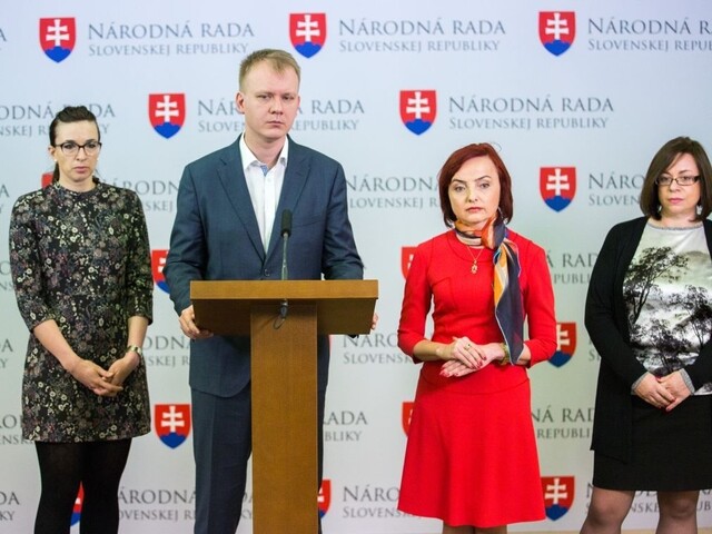 TB predstaviteľov strany Sieť o vystúpení z nej