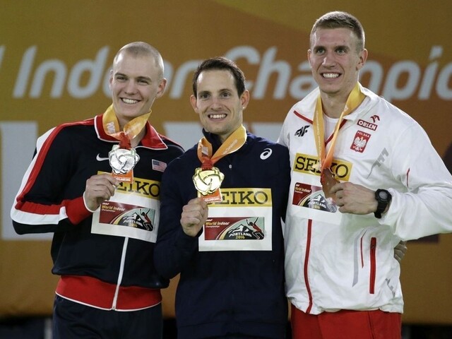 Lavillenie zlatý na majstrovstvách sveta v Portlande