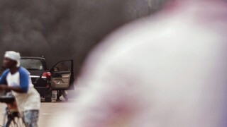 Bombový útok na futbalovom zápase si vyžiadal desiatky mŕtvych