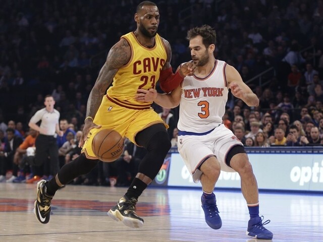 LeBron James hviezdil v zápase proti New York Knicks