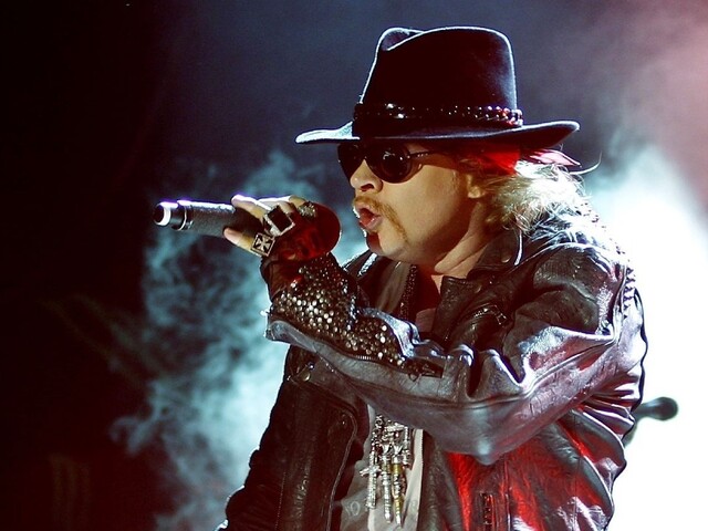 Guns N' Roses prekvapili fanúšikov, po 23 rokoch odohrali spoločný koncert