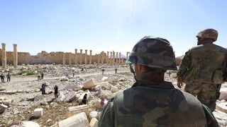 V sýrskej Palmýre objavili masový hrob, medzi obeťami sú ženy aj deti