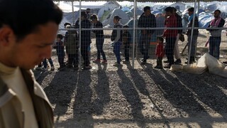 Brusel by opäť prerozdeľoval migrantov, navrhuje zmeny azylového systému