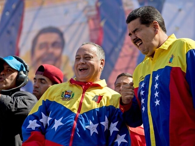 Venezuela bojuje s energetickou krízou zavedením voľných piatkov