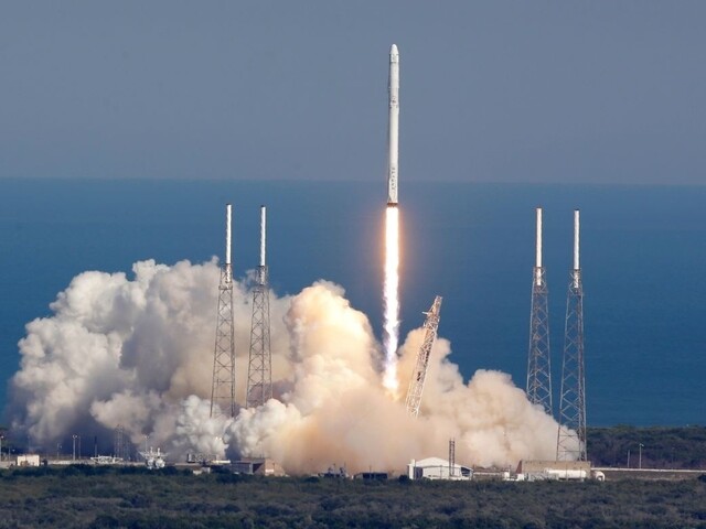 Falcon 9 úspešne odštartovala, k ISS nesie obytný nafukovací modul