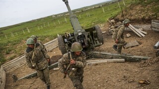 Prímerie sa v Náhornom Karabachu porušuje z oboch strán, zaznieva streľba