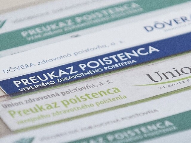 Poisťovne platby nemocniciam znižovať nebudú, dohodli sa s ministrom