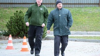 Kotlebovci v parlamente znepokojili aj Rusov, boja sa prepisovania histórie