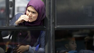 Rakúšania začínajú stavať bariéry na hraničnom priechode s Talianskom