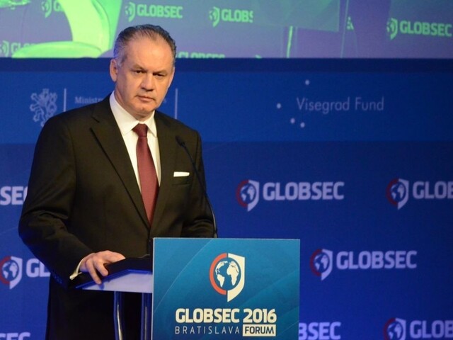 Čelíme nástupu extrémizmu a propagandy, varoval Kiska na Globsec