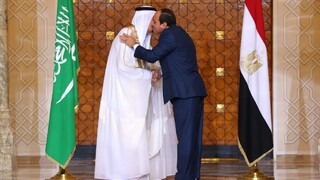 Egypt dá Saudom dva strategické ostrovy, ľudia žiadajú Sísího hlavu