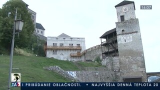 Trenčín musí doplatiť za rekonštrukciu kasární, mesto chce nájsť vinníka