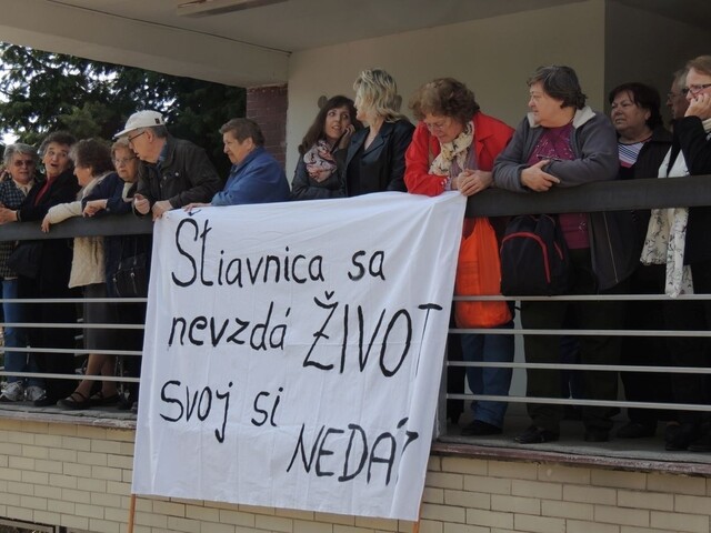 Banská Štiavnica ostala bez pohotovosti. Obyvatelia spisujú petíciu