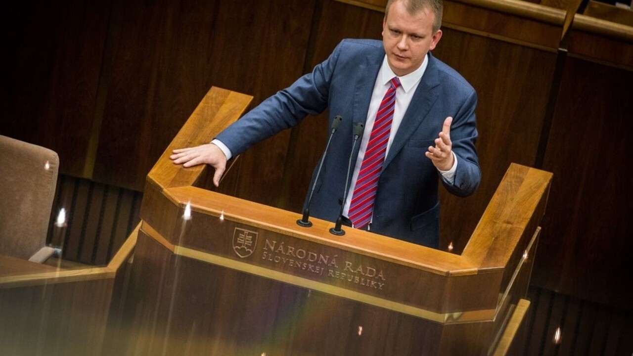 V programe vlády chýbajú opatrenia pre strednú vrstvu, tvrdí Beblavý