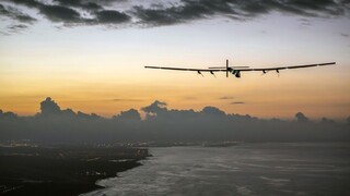 Solar Impulse 2 po deviatich mesiacoch opäť vo vzduchu