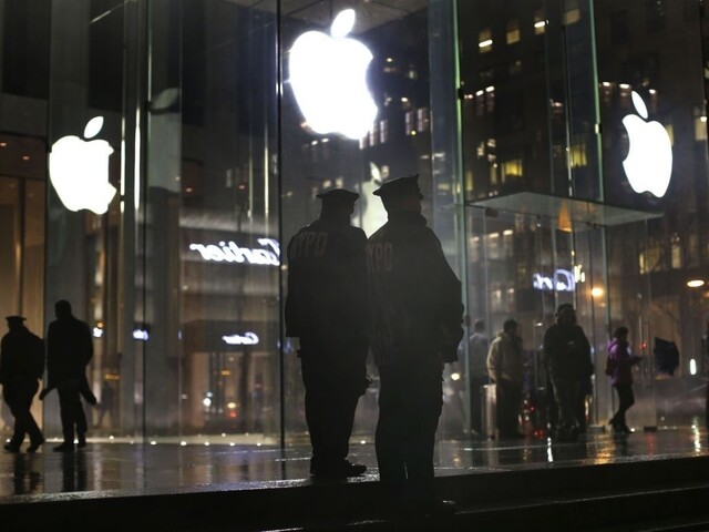 Prelomenie iPhonu vyšlo FBI draho, zaplatila rekordnú čiastku