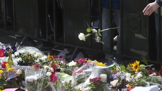 Belgičania si pripomínajú obete samovražedných útokov v Bruseli