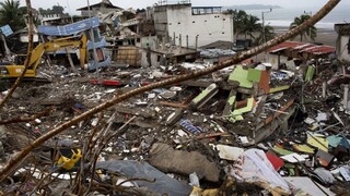 Zemetrasenie v Ekvádore si vyžiadalo už vyše 640 obetí, desiatky hľadajú