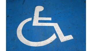 Parkovanie pre invalidov v Poprade je podmienené príjmom, radnica sľubuje zmenu