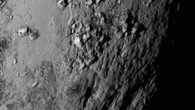 pluto-nh-plutosurface_0a000002-d378-bb6e.png