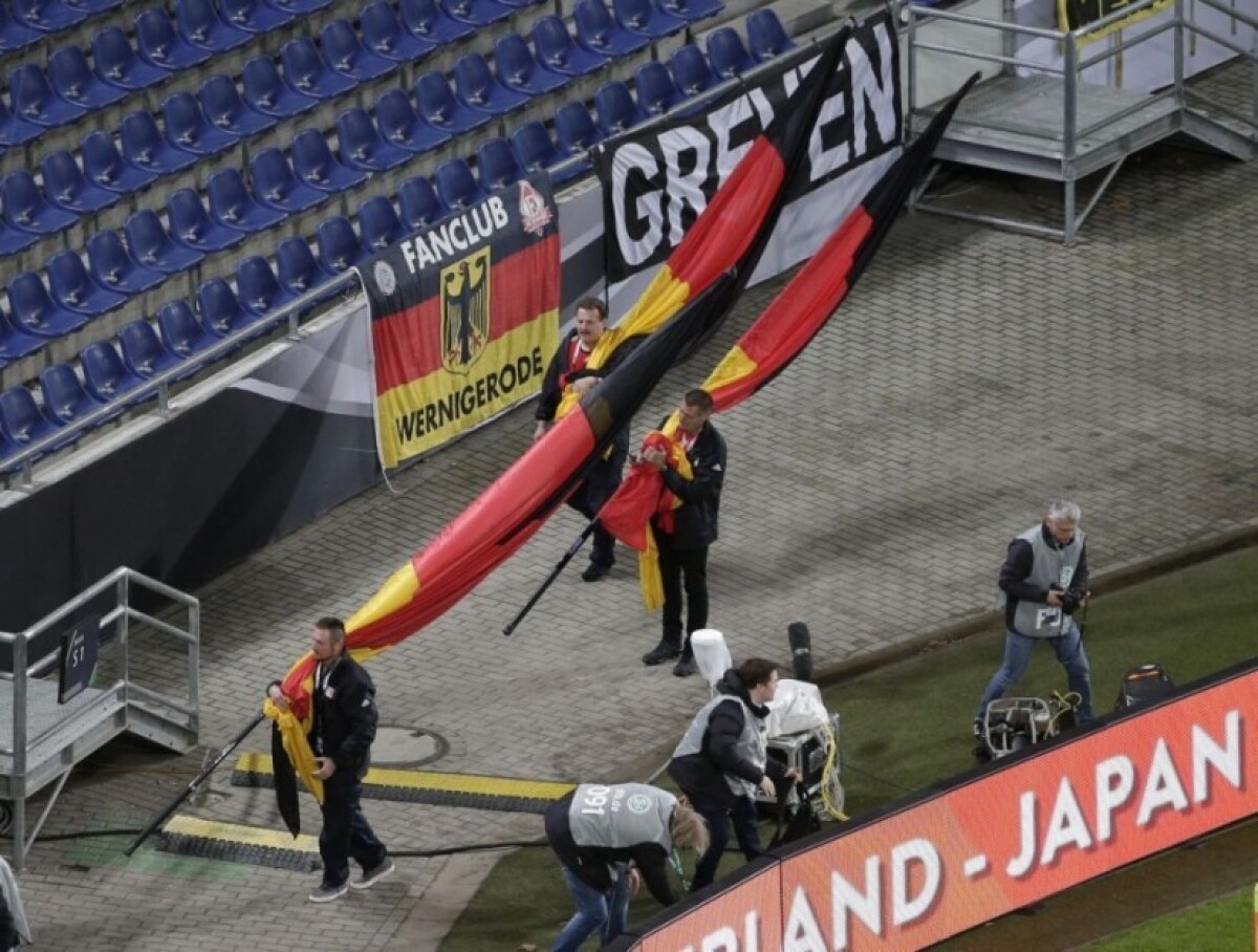 germany_netherlands_soccer-c777ad2ecc33449c807f6089577245c7.jpg
