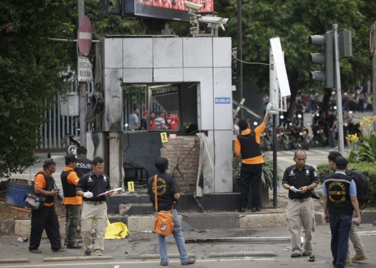 indonesia_explosion-72627104f976456f8a74be8d1d660f87.jpg