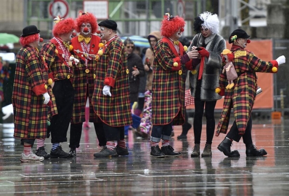 germany_cologne_carnival-6c63665a30f74d82ace0ee77d6f07376.jpg