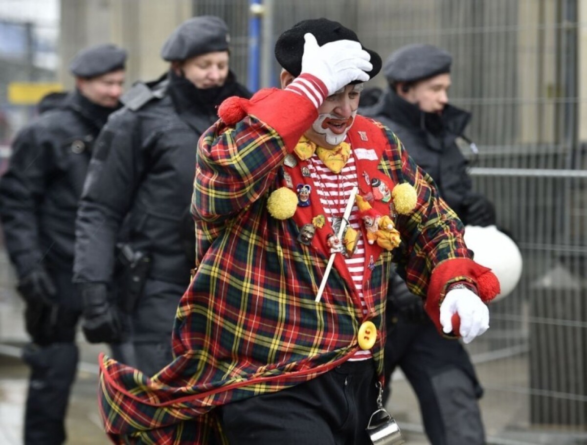 germany_cologne_carnival-e5e5d8d4c93c4e1d921d85892c8dfa30.jpg
