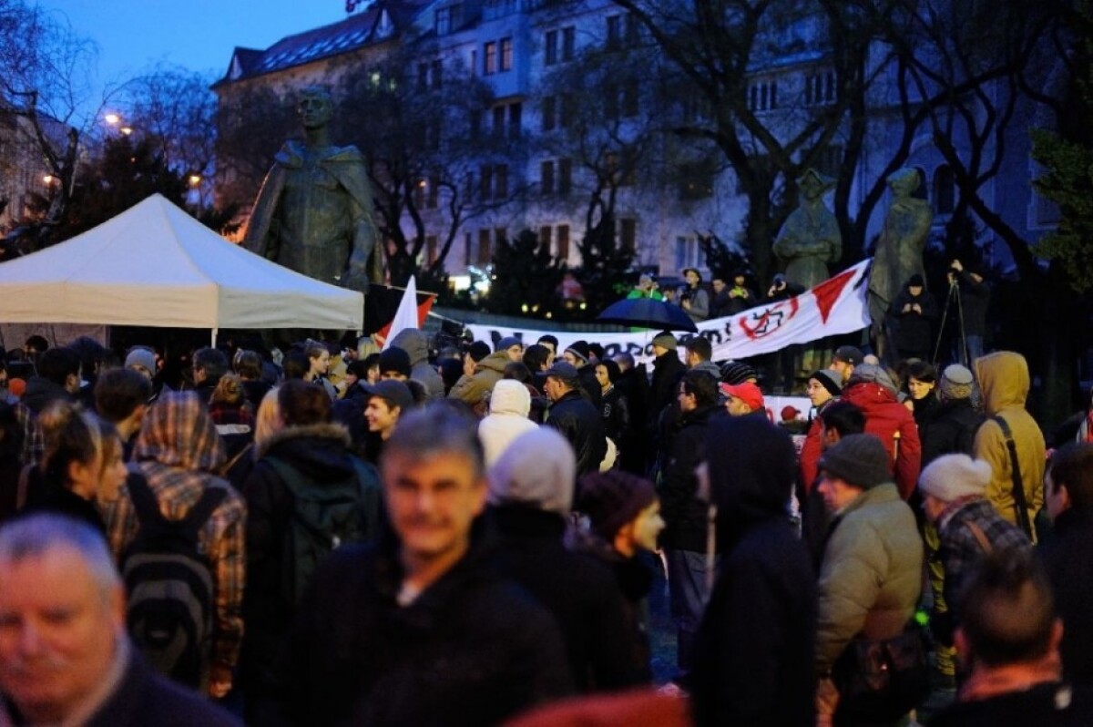 bratislava-protest-4-1140px.jpg