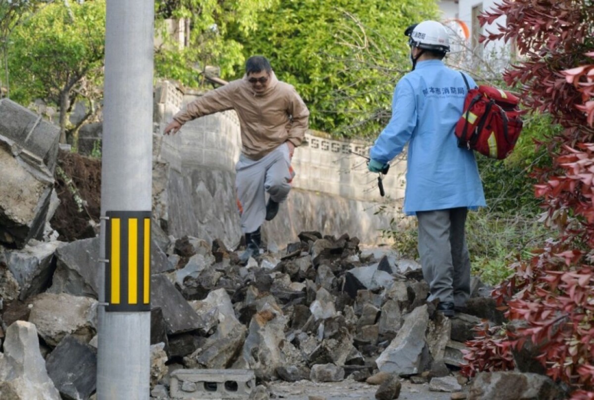 aptopix_japan_earthquake-b3df1d038b384cdca49547e14d755913.jpg