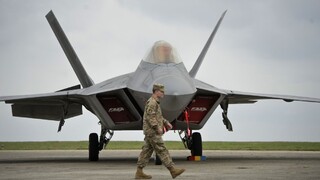 Spojené štáty vyslali do Rumunska stíhačky. Mali zastrašiť Rusko?