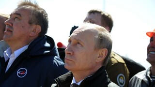 Putin pre neskorý štart trestal špičky kozmického programu
