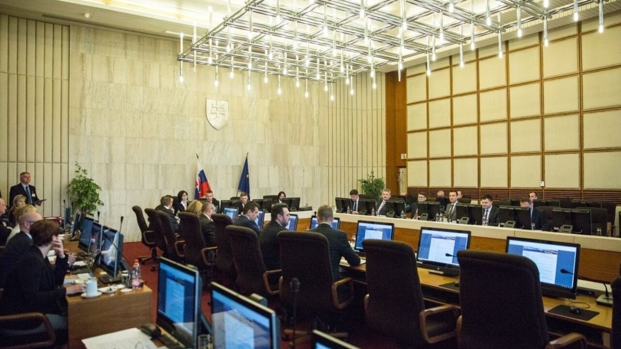 Ministri opäť rokujú, na rade je životné prostredie či diplomacia